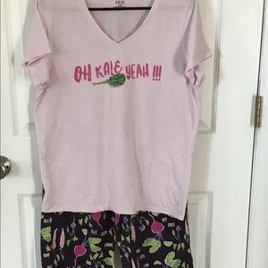 Womens HUE brand 2 piece pajamas size Medium.